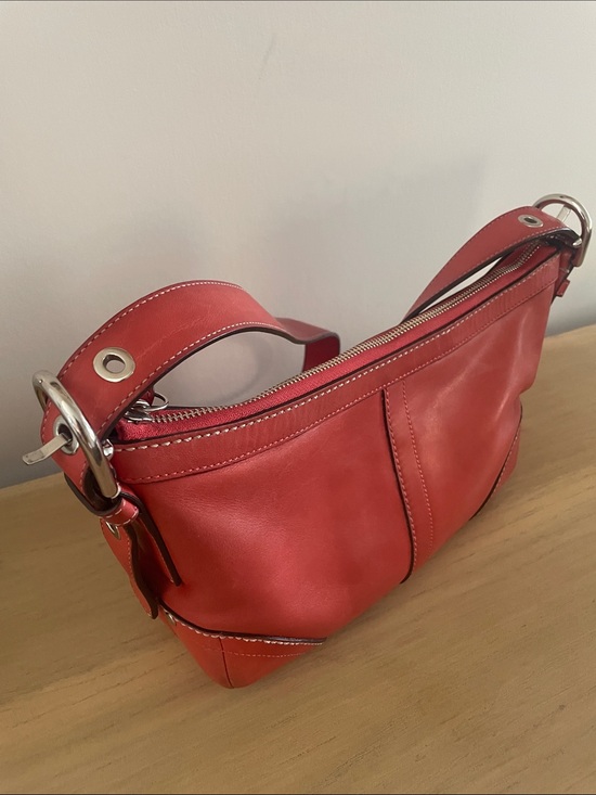 Coach Handbags - Coach EastWest Z14700 Leather Bag